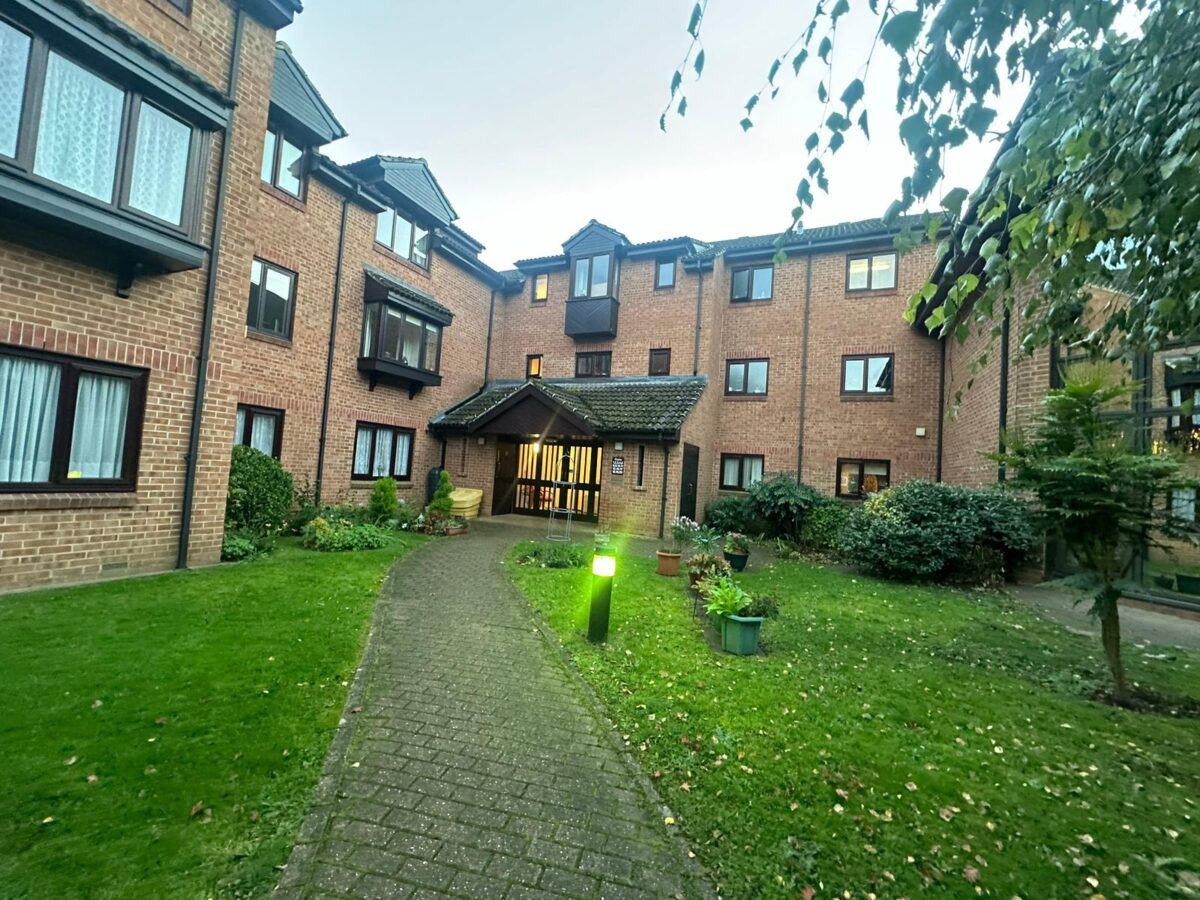 Fairfield Court, Northwood Hills